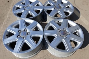 Оригинальные диски Сеат Леон Алтеа R16 5x112 