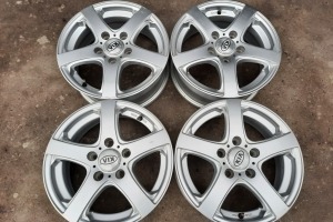 Диски R15 5x114.3 Kia Hyundai Mazda Toyota 