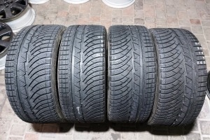Шини зимові 235/35R19 Michelin
