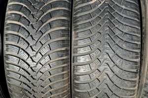 Шини зимові 235/60R16 Falken 2 шт
