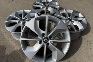 Диски Рено Зое Меган Сценік Логан Сандеро Кліо R16 4x100