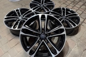 Диски R17 5x114.3 Toyota Camri Avensis Auris Corolla Rav4