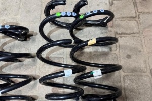 Пружини передні Vw T6 Пружини Vw T5