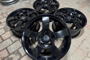 Диски Honda Accord CR-V Civic HR-V R16 5x114.3 