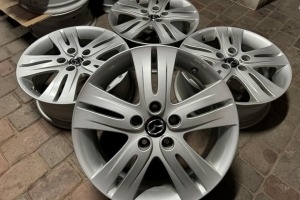 Диски R17 5x114.3 Mazda 3 5 Premacy Axela